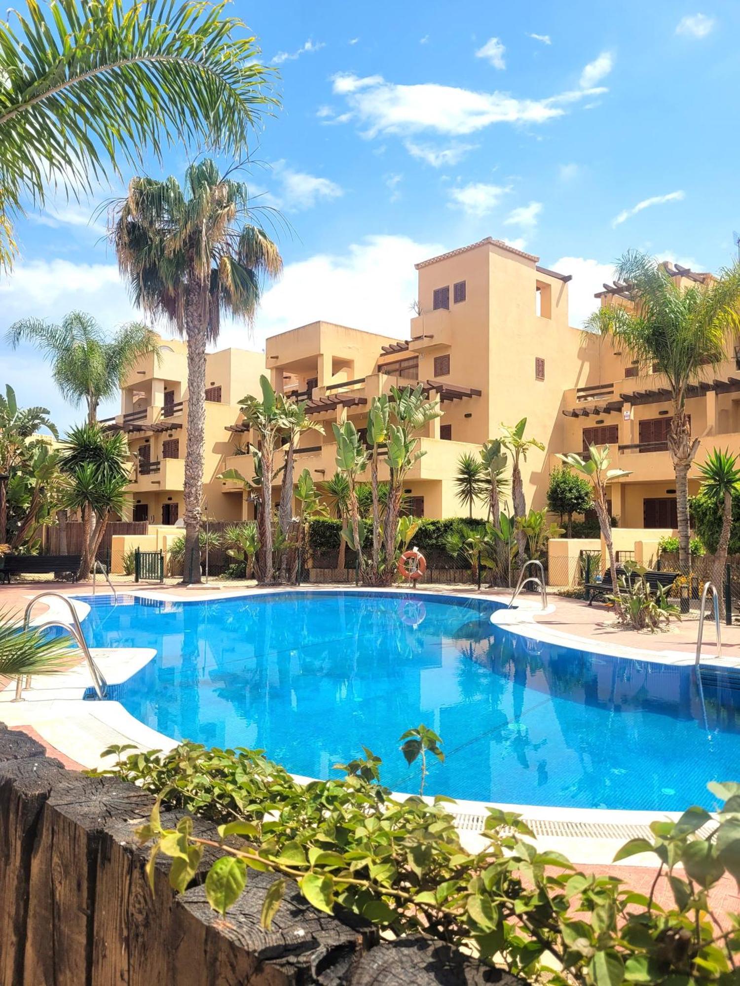 Bajo Con Una Terraza Espectacular Al Lado De La Playa Y Con Acceso Directo A La Piscina! Los Amarguillos Exterior photo